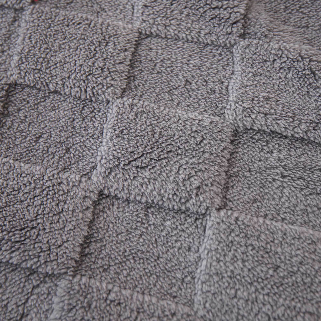 1 Pc Super Soft Throw Blanket Premium Silky Flannel Fleece 3D Checkered Lightweight Bed Blanket All Season Use, Can be used in many scenarios, bath towel, bathrobe, blanket, air-conditioning blanket, shawl blanket, travel blanket